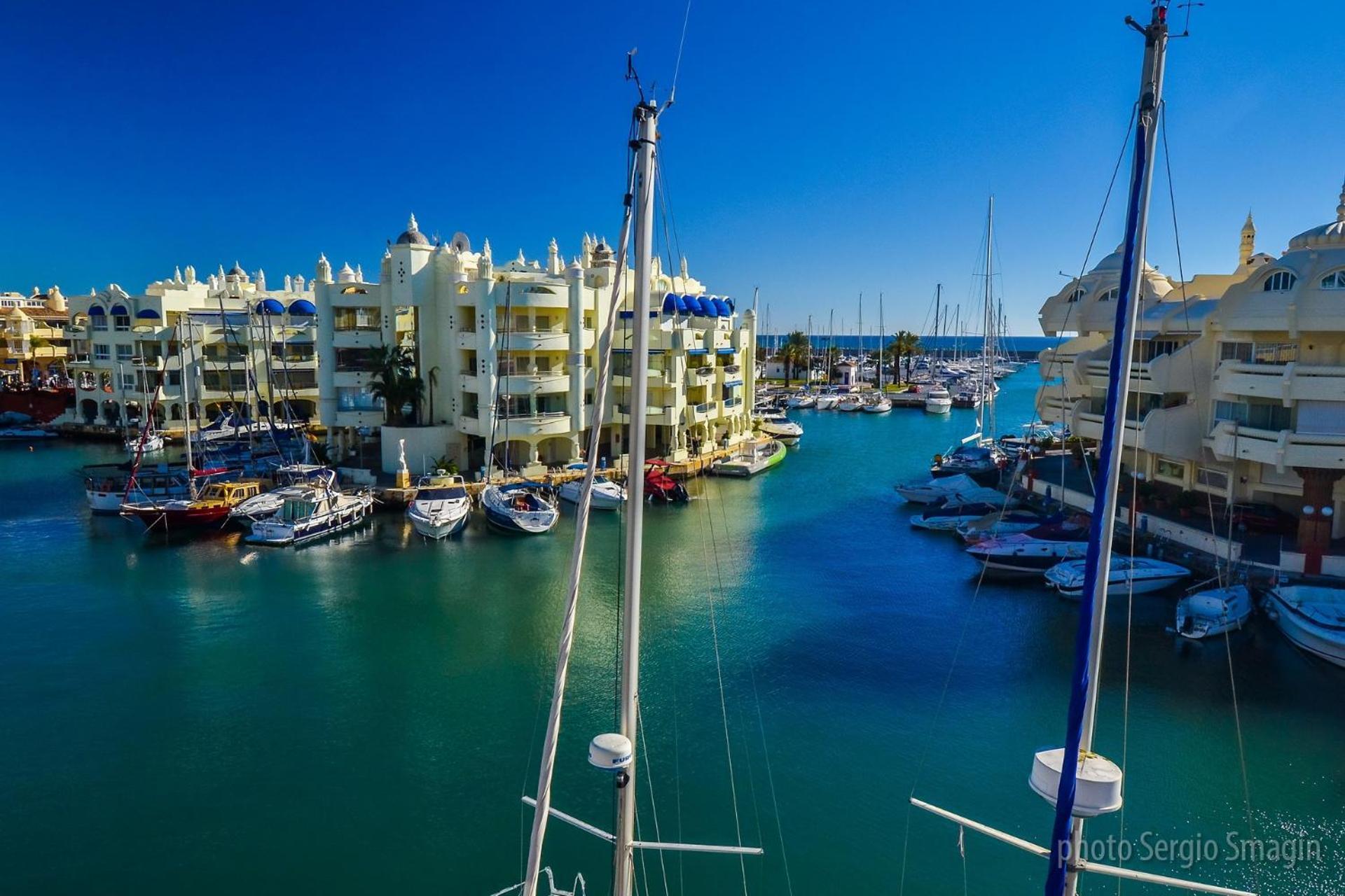 703 Aguila Apartamento - Vista Al Mar - Cerca De Tren, Restaurantes Y Tiendas - Playa A 10 Minutos Caminando Benalmadena Exterior photo