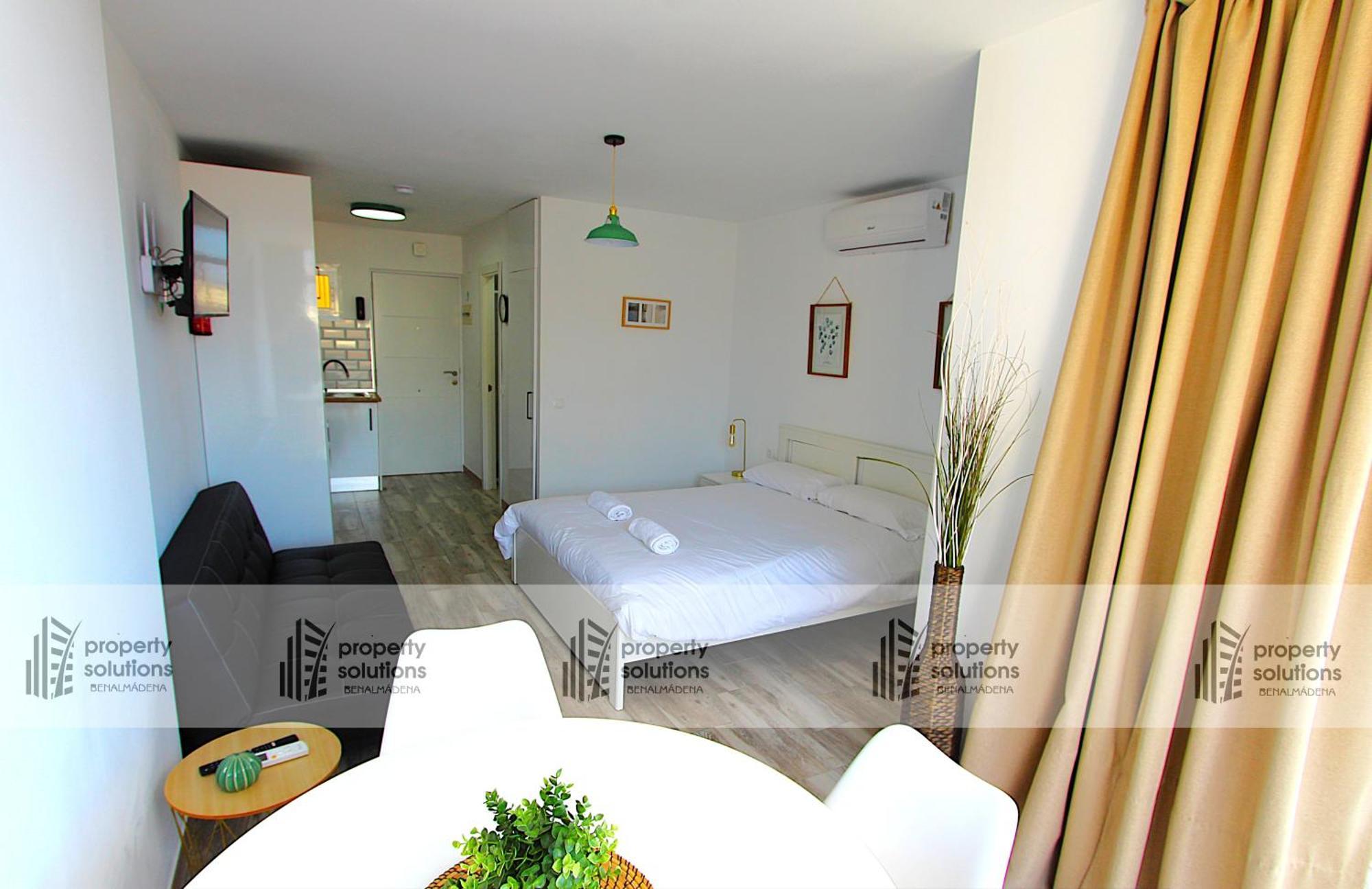 703 Aguila Apartamento - Vista Al Mar - Cerca De Tren, Restaurantes Y Tiendas - Playa A 10 Minutos Caminando Benalmadena Exterior photo